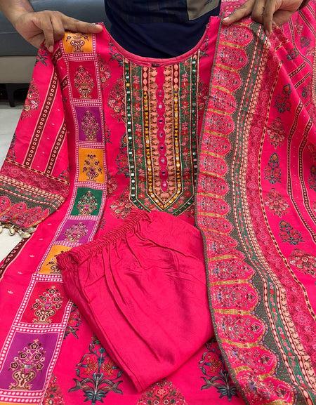 Festive Floral Pink Women’s Kurti Pent Dupatta Set mahezon