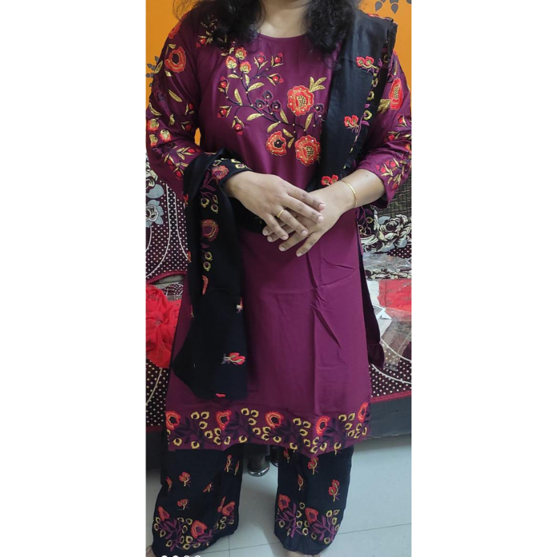 Beautiful Festival wear Women Kurti Pant with Dupatta set mahezon