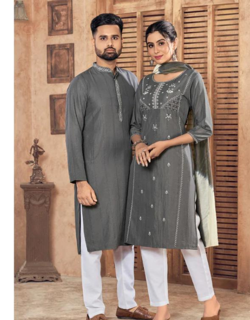 Load image into Gallery viewer, Traditional Diwali Couples wear Same Matching Outfits Set
