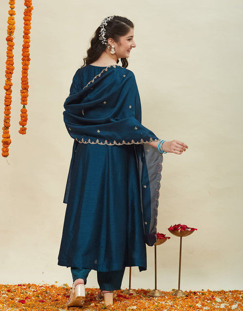 Load image into Gallery viewer, Designer Anarkali Kids Girls Kurta Pant Dupatta Set
