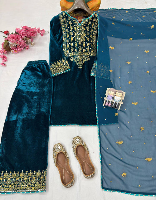 Load image into Gallery viewer, Designer Blue Velvet Wedding Wear Velvet Women Top Pant Dupatta Suit Set Mahezon
