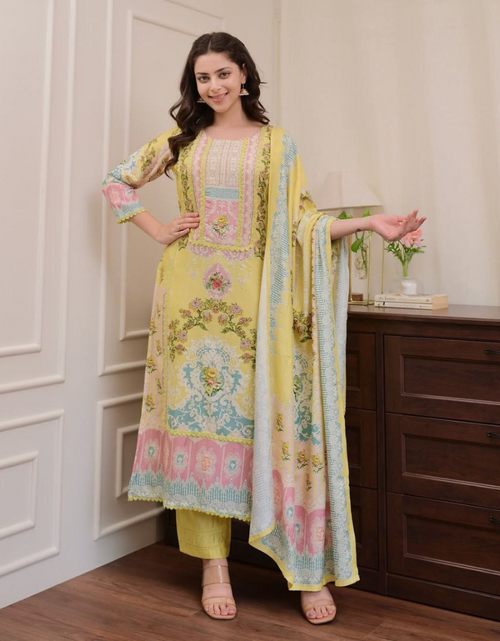 Load image into Gallery viewer, Embroidery Yellow Women&#39;s Kurti Pant with Dupatta Salwar Suit mahezon
