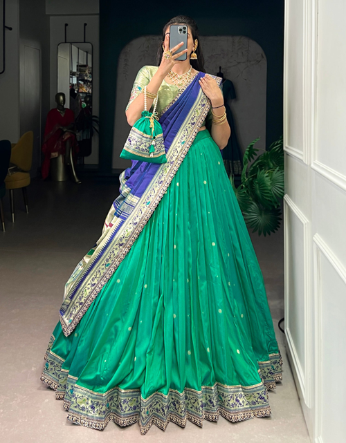 Load image into Gallery viewer, Paithani Women’s Lehenga Blouse Dupatta mahezon
