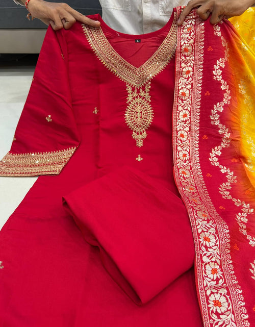 Load image into Gallery viewer, Festive Ethnic Women Kurta Pant Dupatta Set mahezon
