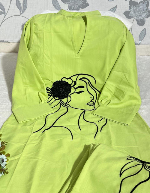 Load image into Gallery viewer, Exclusive Women’s Co-Ord Set
