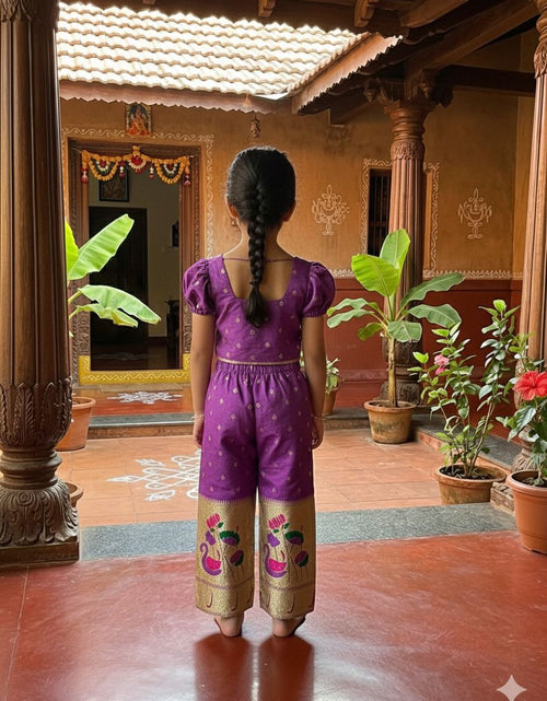 Load image into Gallery viewer, Stylish Paithani Style Kids Girl Co-Ord set mahezon
