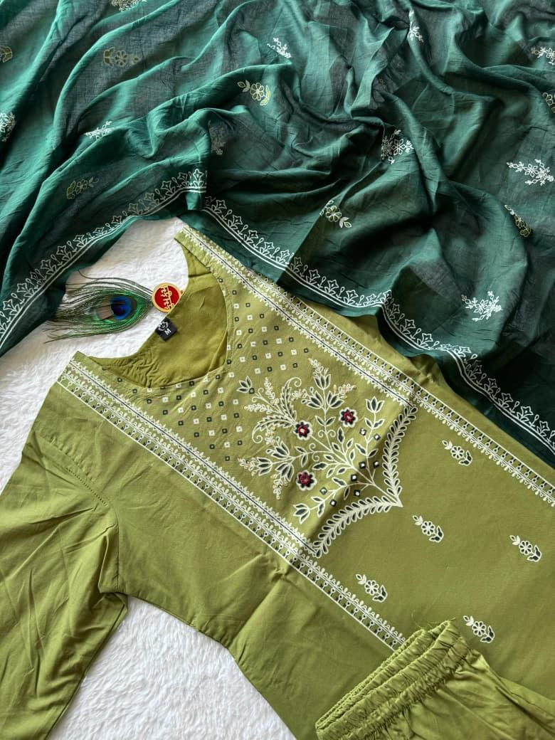 Cotton Women Kurti Pant Dupatta Set mahezon