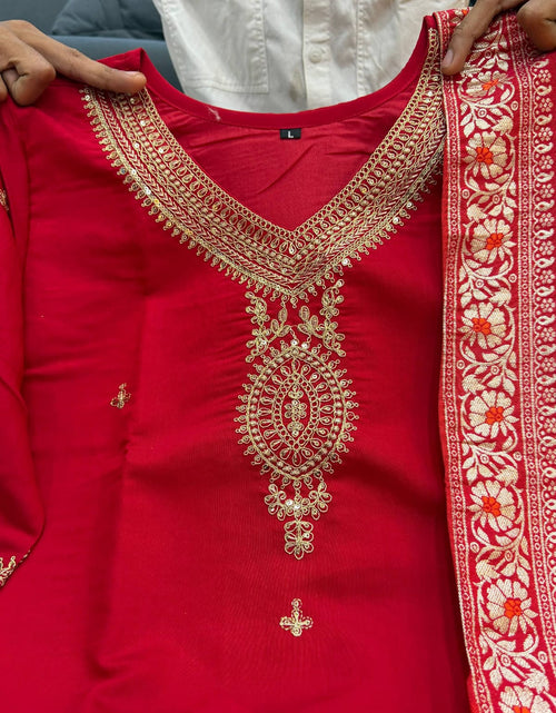 Load image into Gallery viewer, Festive Ethnic Women Kurta Pant Dupatta Set mahezon
