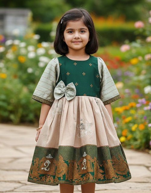 Load image into Gallery viewer, Festive Kids Girls Gowns

