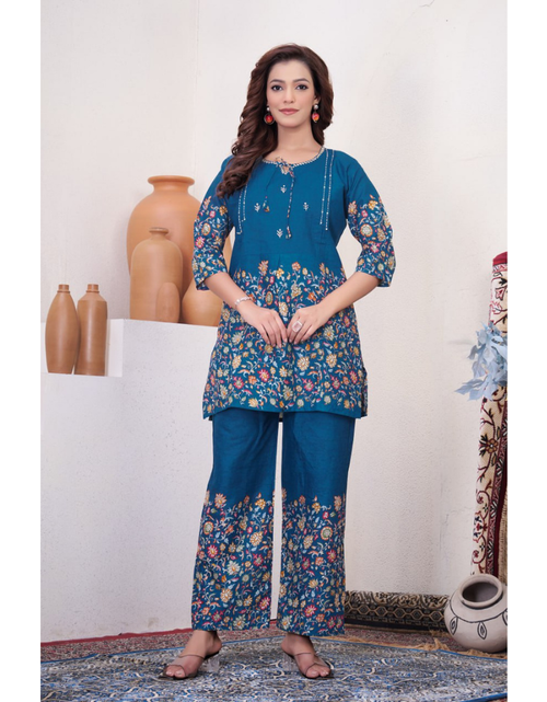 Load image into Gallery viewer, Festive Premium Designer Women’s Co-Ord Set
