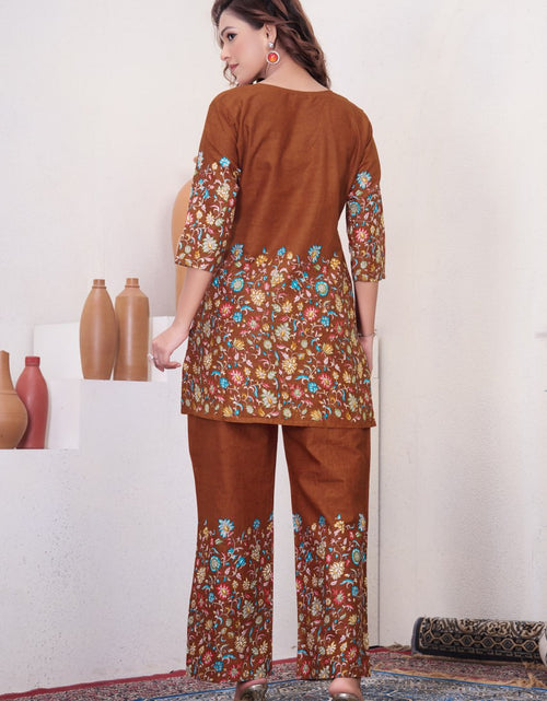 Load image into Gallery viewer, Festive Premium Designer Women’s Co-Ord Set
