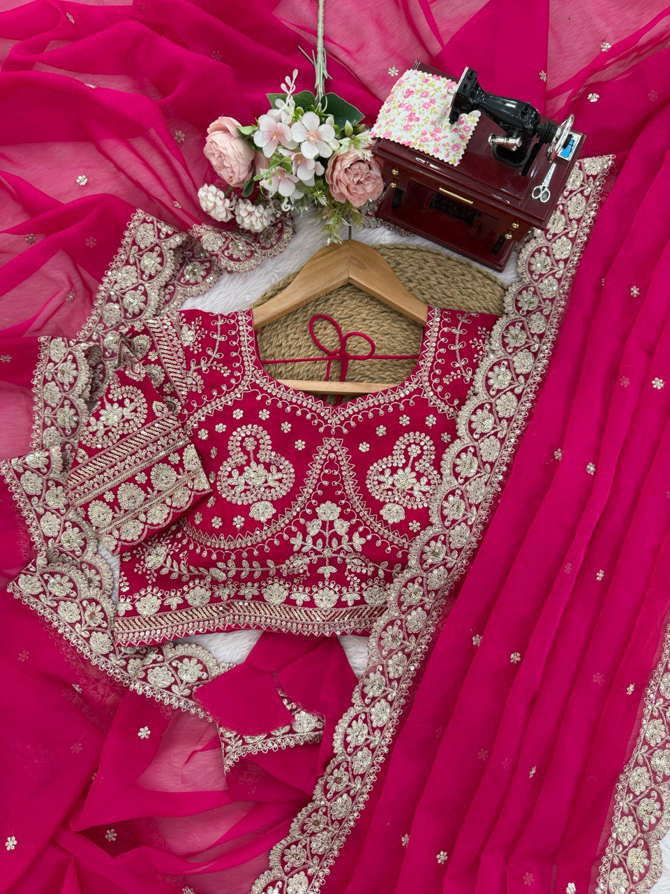 Festive Pink Designer Women’s Saree with unstitched Blouse mahezon