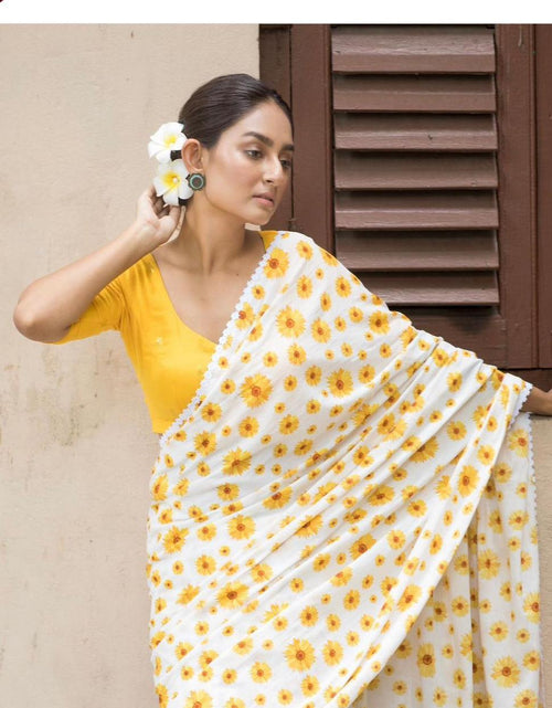 Load image into Gallery viewer, Beautiful Women Sunflower Floral design Saree mahezon
