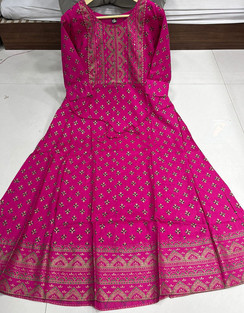Load image into Gallery viewer, Beautiful Women Pink Ethnic Gown mahezon
