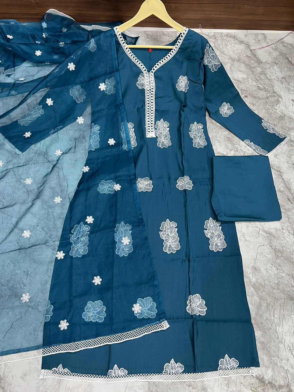Women Long Dress Ethnic Wear Diwali Gifts Offer Long Middi Top Kurti  Collection Gifts for Girls Women (Red Black Cream Base) : Amazon.in: Fashion