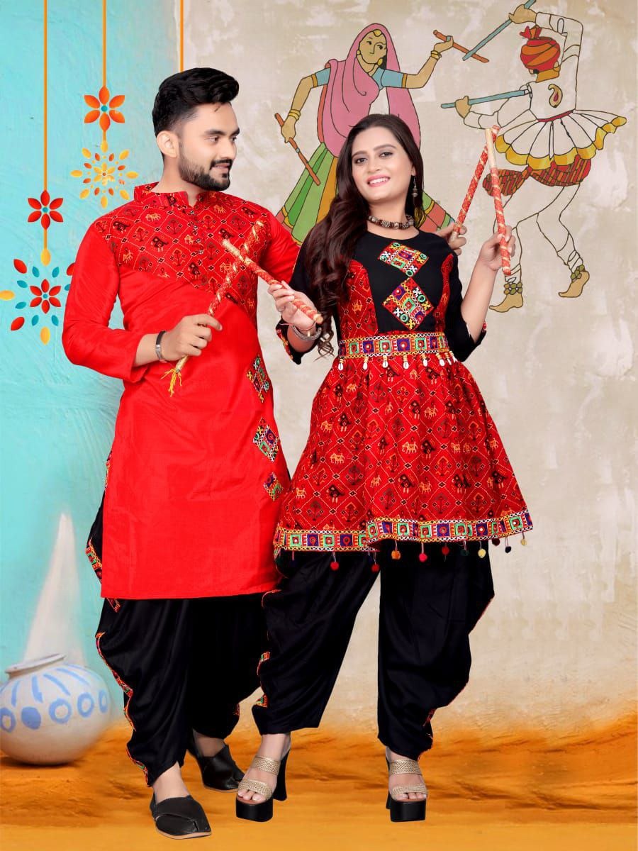 Couple wear Traditional Navratri Men Kurta Dhoti and Women Kedia Dhoti mahezon