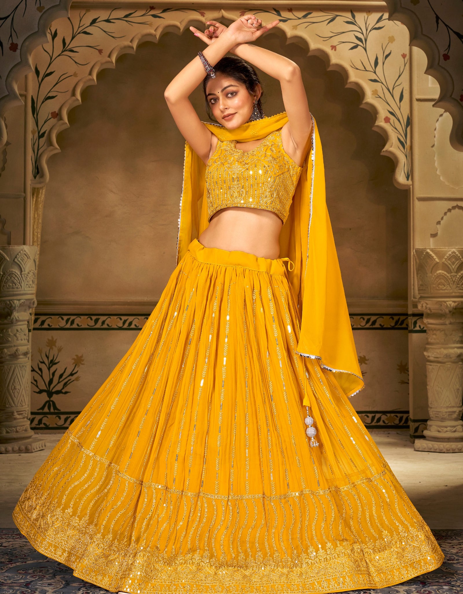 Party Wear Chain Design Latest New Designer Ladies Lehenga Choli, With  Blouse at Rs 800 in Surat