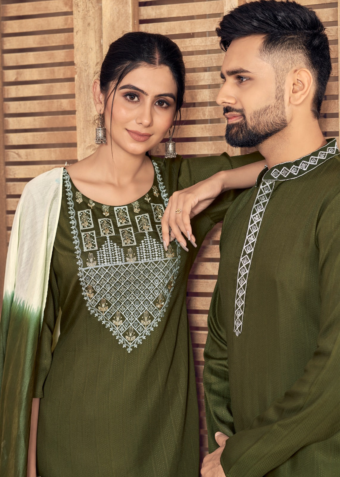 Couple wear Green Men Kurta Pajama and Women Kurti Pant Dupatta Same Matching Outfits set mahezon