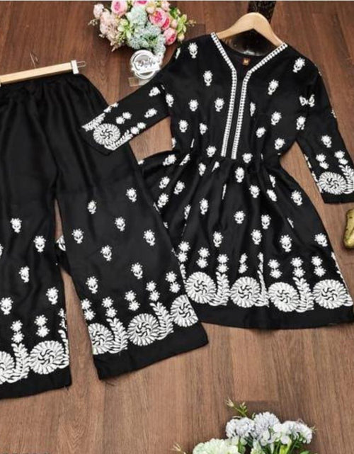 Straight Cotton Block Print Partywear Kurti Pant With Dupatta, 140 at Rs  1100/piece in Jaipur