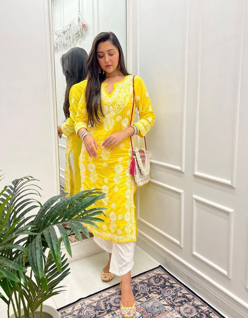 Load image into Gallery viewer, Women&#39;s Yellow Embroidery Kurti Plazo Set Party wear mahezon

