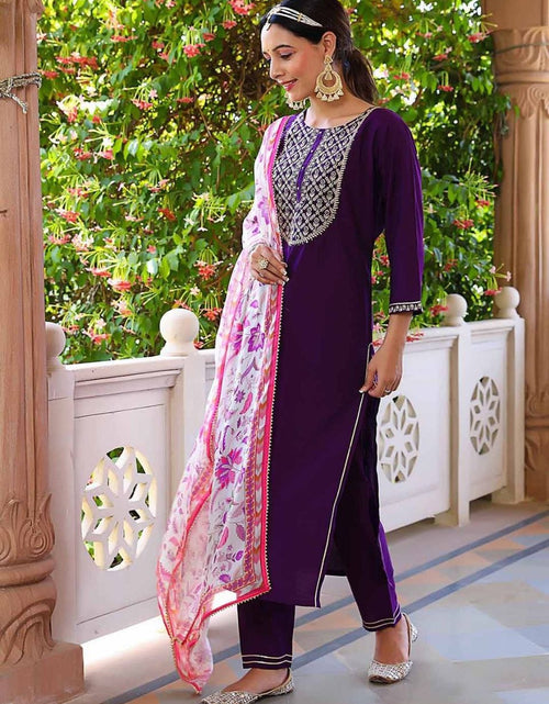 Load image into Gallery viewer, Women&#39;s Purple Kurti Pant with Dupatta set mahezon
