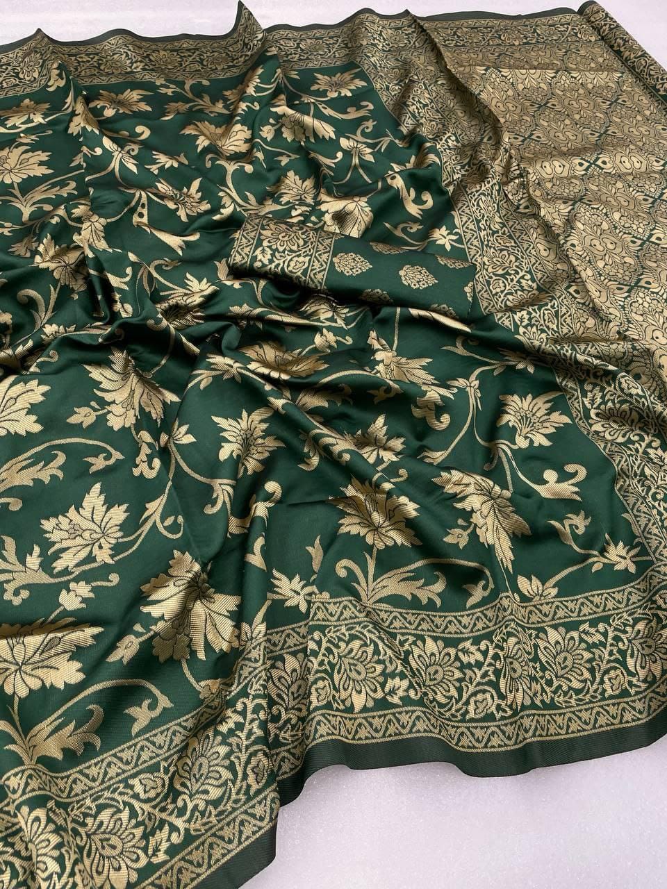Beautiful Women's Banarasi Soft Silk Saree mahezon