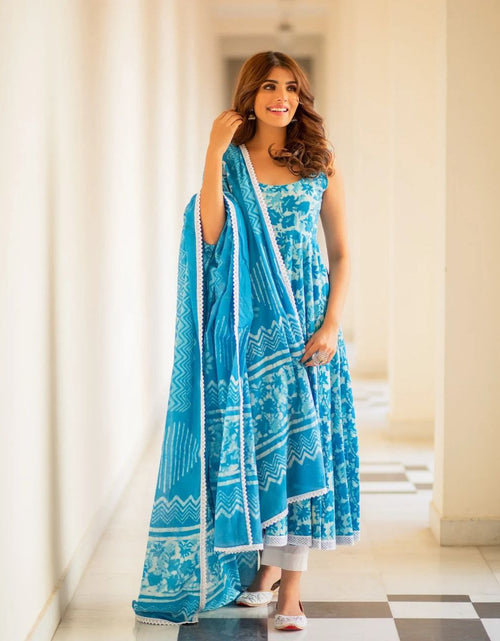 Load image into Gallery viewer, Blue Floral Cotton Women Kurti Pant with Dupatta Suit mahezon
