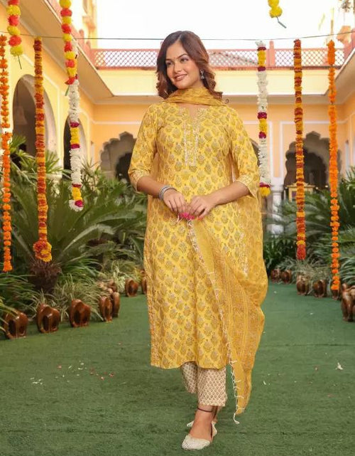 Load image into Gallery viewer, Yellow Pure Cotton Women Kurti Pant with Dupatta Suit mahezon
