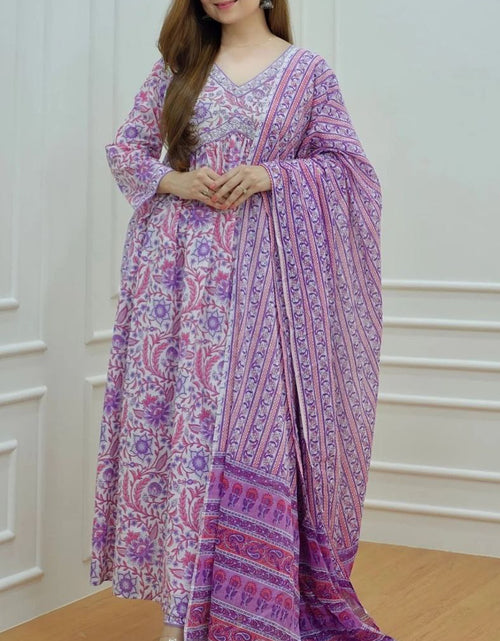 Load image into Gallery viewer, Pink Pure Cotton Floral Women Kurti Pant with Dupatta Suit mahezon
