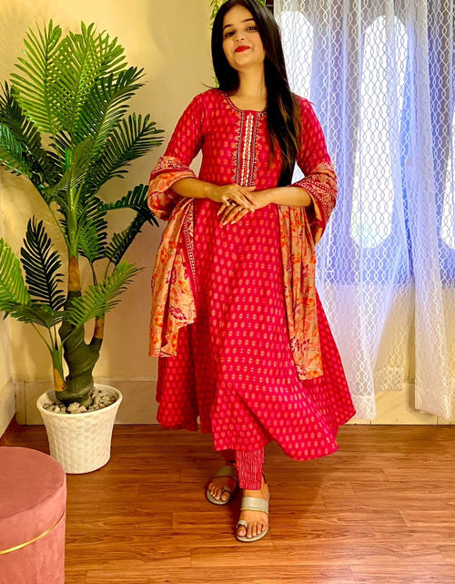 New Fashionn Women Kurti Pant Set - Buy New Fashionn Women Kurti Pant Set  Online at Best Prices in India | Flipkart.com