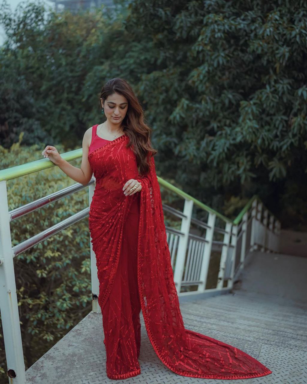 Red Party wear Women Sequin Saree mahezon