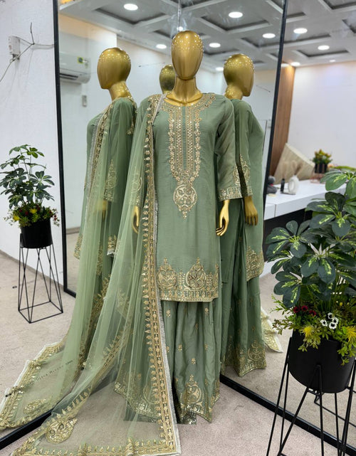 Load image into Gallery viewer, Party wear Ready to wear Green Women&#39;s Kurta Suit mahezon
