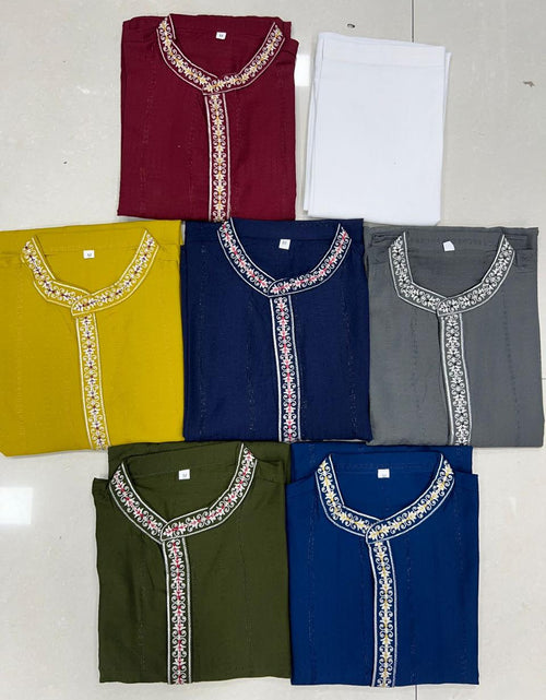 Load image into Gallery viewer, Men Traditional Indian Kurta Pyjama Set for Wedding and Festival mahezon
