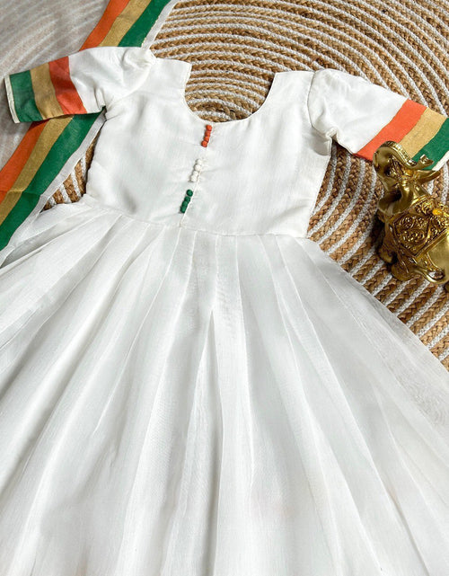 Load image into Gallery viewer, Tricolour Kids Girl Cotton Tiranga Gown Dupatta Dress mahezon
