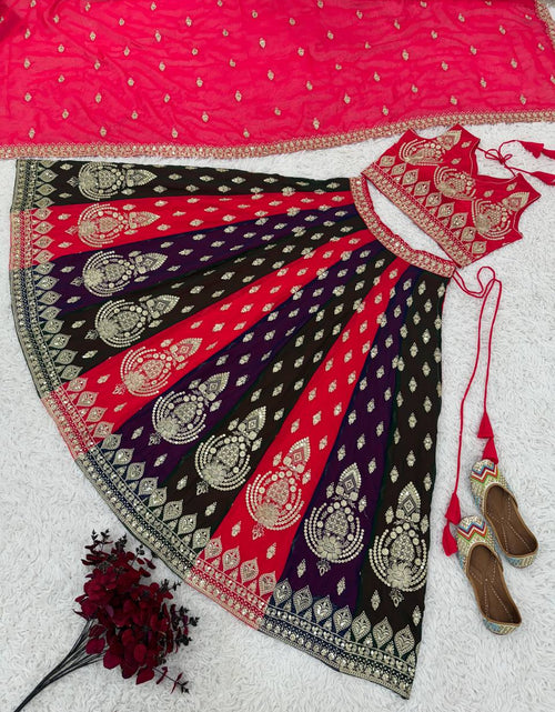 Load image into Gallery viewer, Wedding Wear Women&#39;s Lehenga Choli Dupatta Set mahezon
