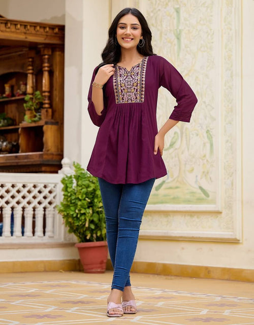 Load image into Gallery viewer, Trendy Western Short Tops Tunics for Girls and Women&#39;s mahezon
