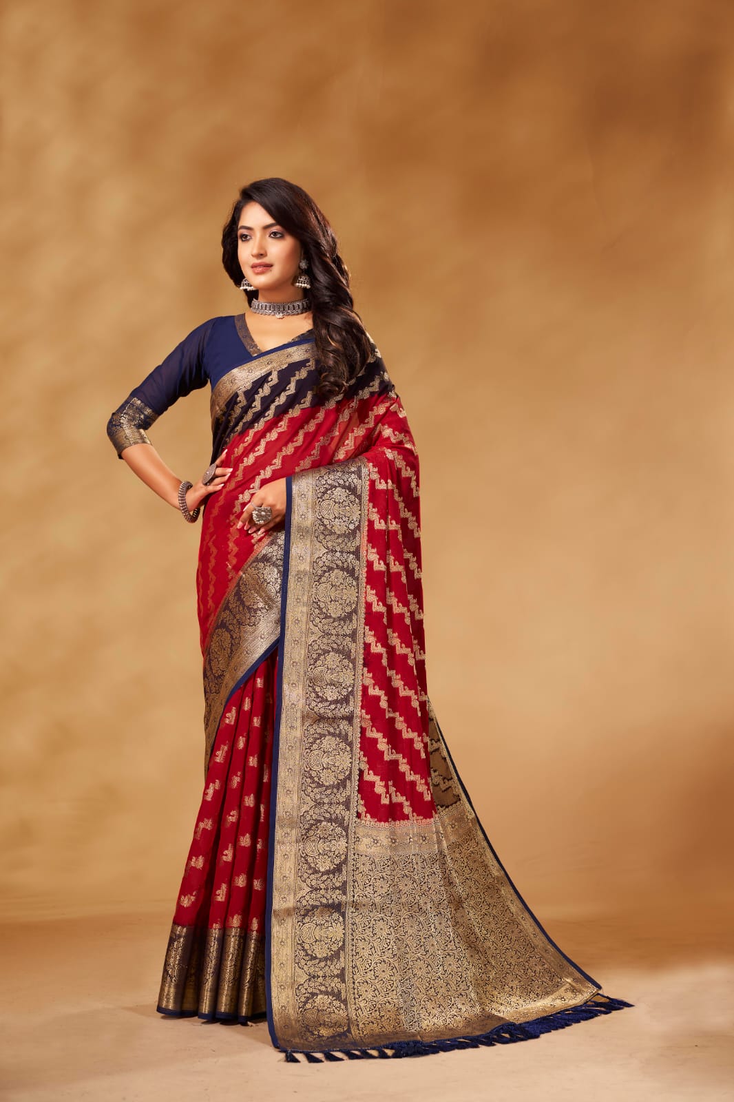 Women's Designer Georgette Saree for Wedding and Rakshabandhan mahezon