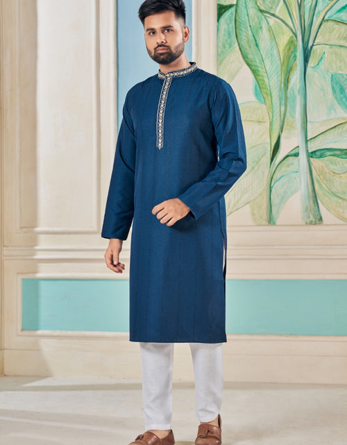 Load image into Gallery viewer, Men Traditional Indian Kurta Pyjama Set for Wedding and Festival mahezon
