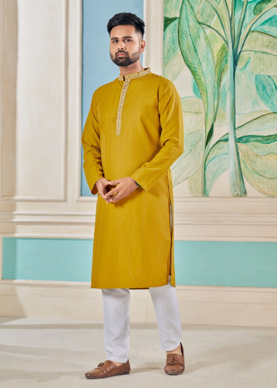 Men Traditional Indian Kurta Pyjama Set for Wedding and Festival mahezon