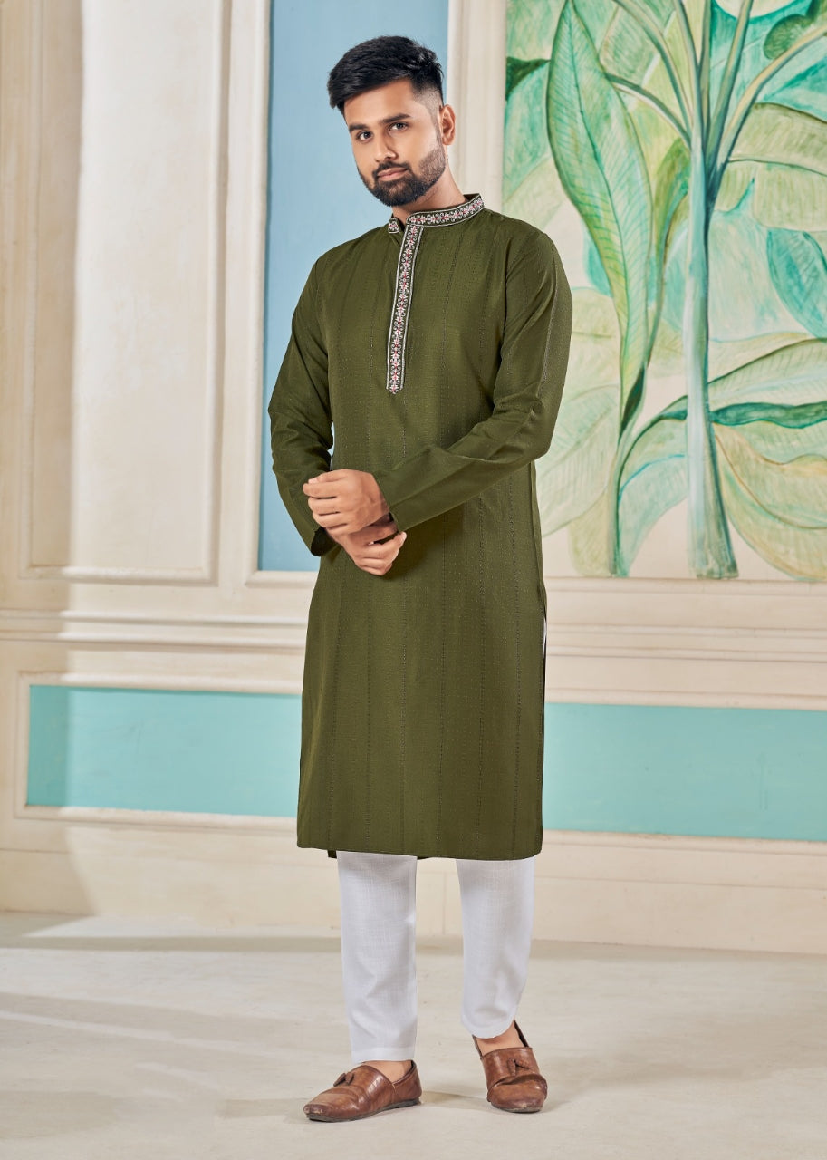 Men Traditional Indian Kurta Pyjama Set for Wedding and Festival mahezon