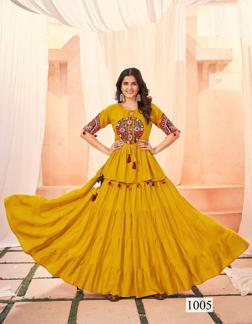 Load image into Gallery viewer, Navratri Women Yellow Top and Skirt Dress mahezon
