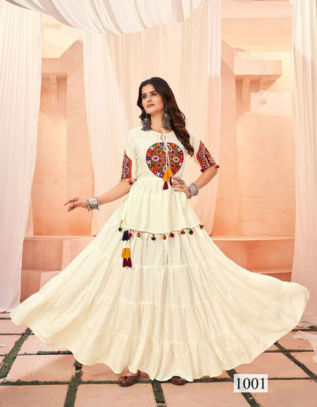 Navratri Women White Top and Skirt Dress mahezon