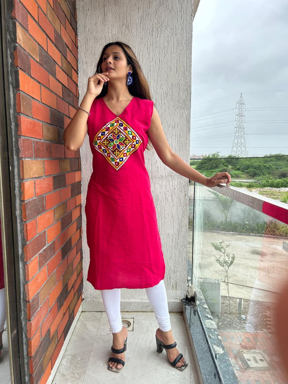 Navratri  Women Traditional Pink Kurti mahezon