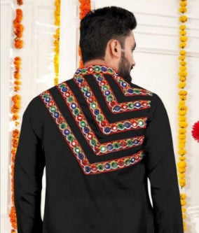 Load image into Gallery viewer, Navratri Traditional Indian Black Men Kurta Pajama Set mahezon
