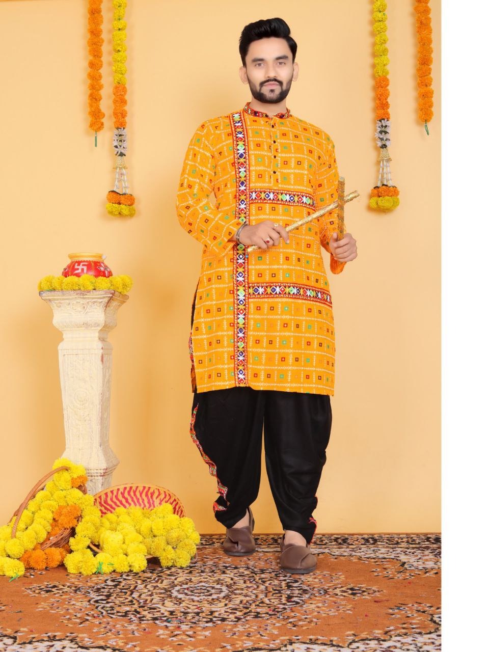 Navratri Traditional Indian Yellow Couple Wear Same Matching Outfits Set Dress mahezon