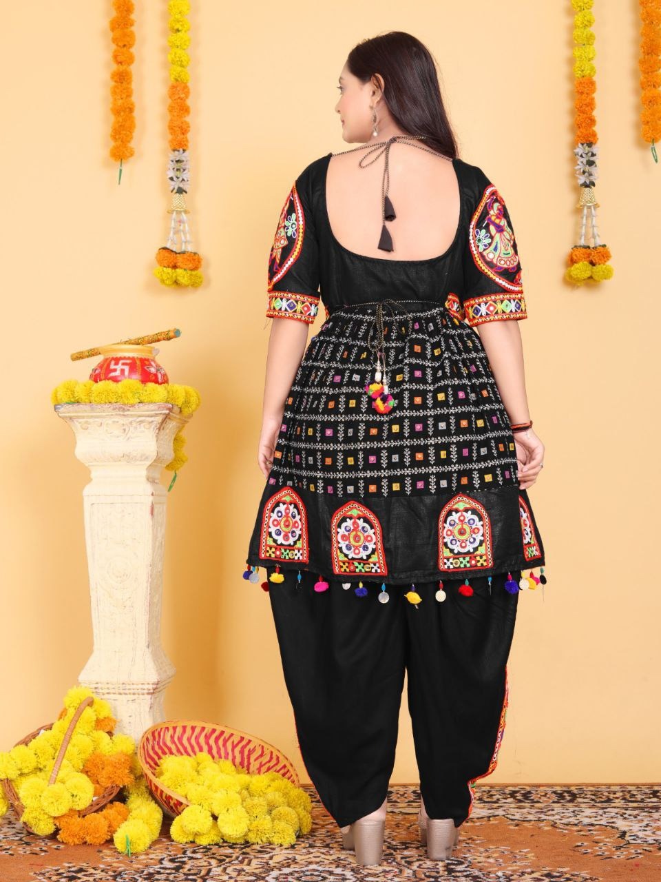 Navratri Traditional Indian Black Couple Wear Same Matching Outfits Set Dress mahezon