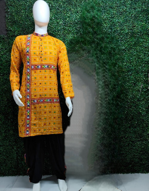 Load image into Gallery viewer, Navratri Traditional Indian Yellow Men Kurta Dhoti Set mahezon
