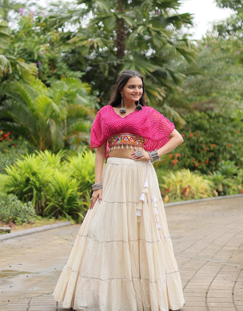 Load image into Gallery viewer, Navratri Traditional Indian Women Lehenga Choli Set mahezon
