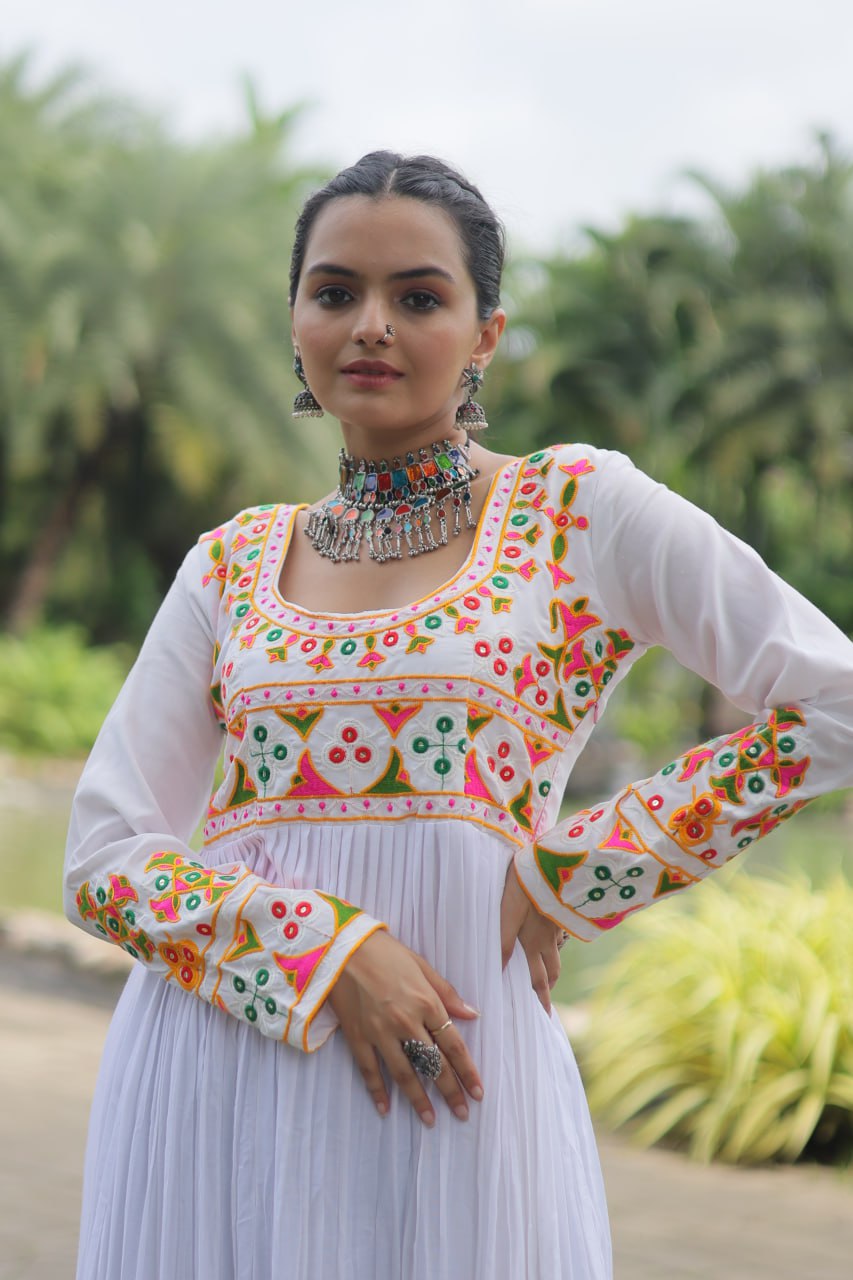 Navratri Garba Stylish Women Girls Kurti mahezon