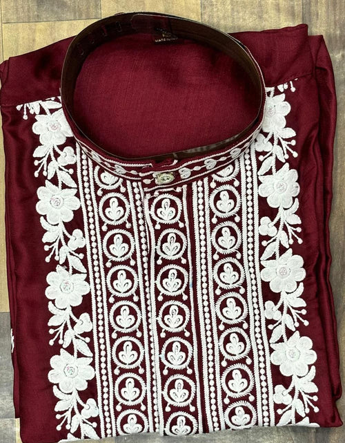 Load image into Gallery viewer, Men&#39;s Maroon Traditional Stylish Kurta Pajama Set mahezon
